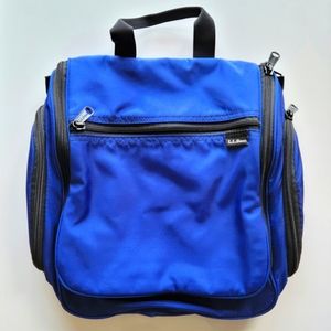 LL Bean Blue Hanging Toiletry Bag Medium